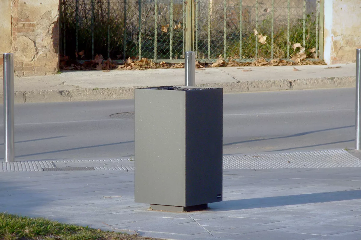 Panache Straatmeubilair Mobilier Urbain afvalbak poubelle Alras M©