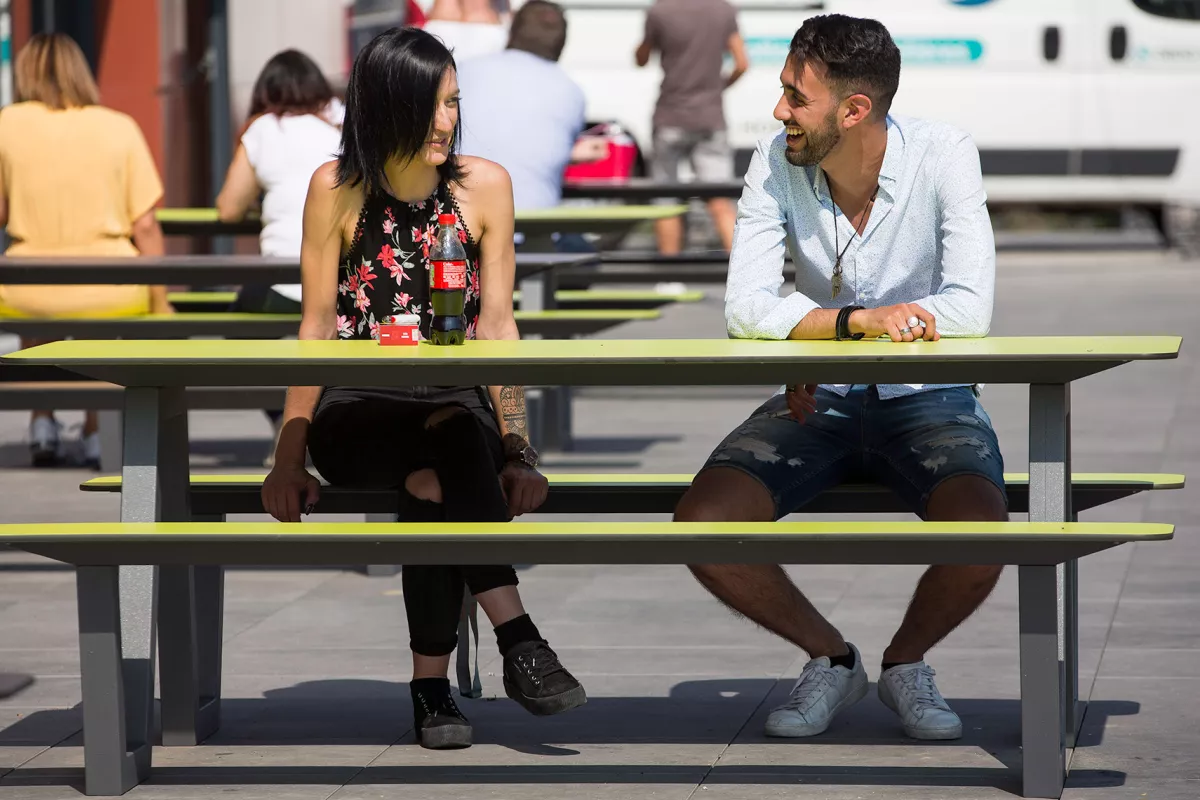 Panache Straatmeubilair Mobileir Urbain Table pique-nique HPL Buddy Miramondo