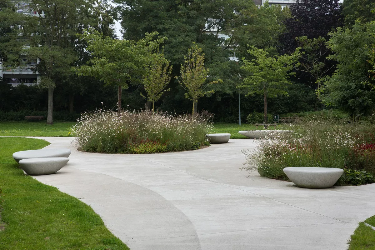 PANACHE Straatmeubilair Mobilier Urbain Zitelement Assise SUPERCELL© Durbanis Alex Fernandez Camps