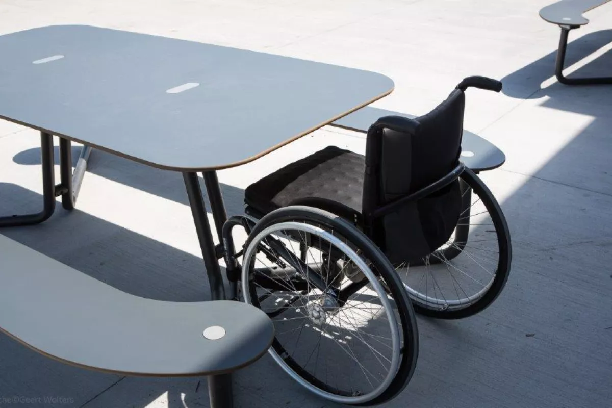 Panache  Straatmeubilair Mobilier Urbain Picnic© tafel table pique-nique