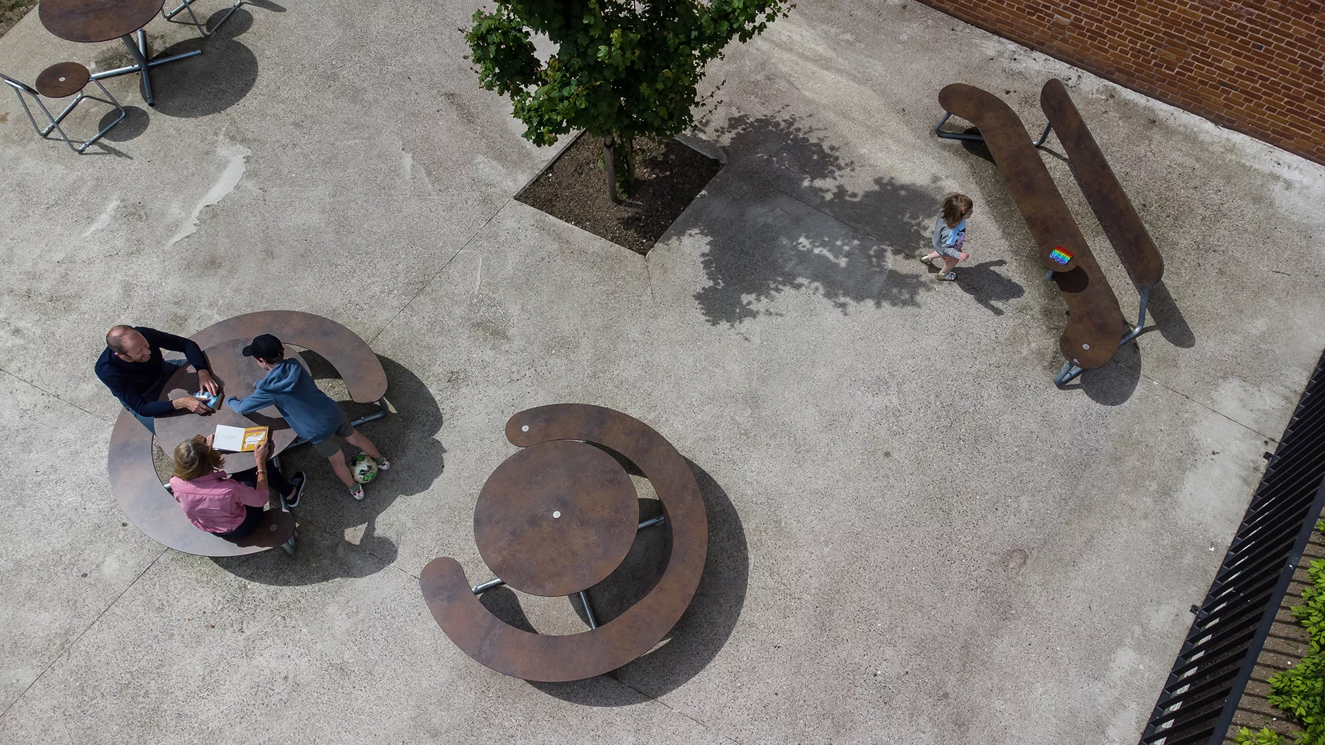 PANACHE Straatmeubilair Mobilier Urbain PLATEAU© Out-sider