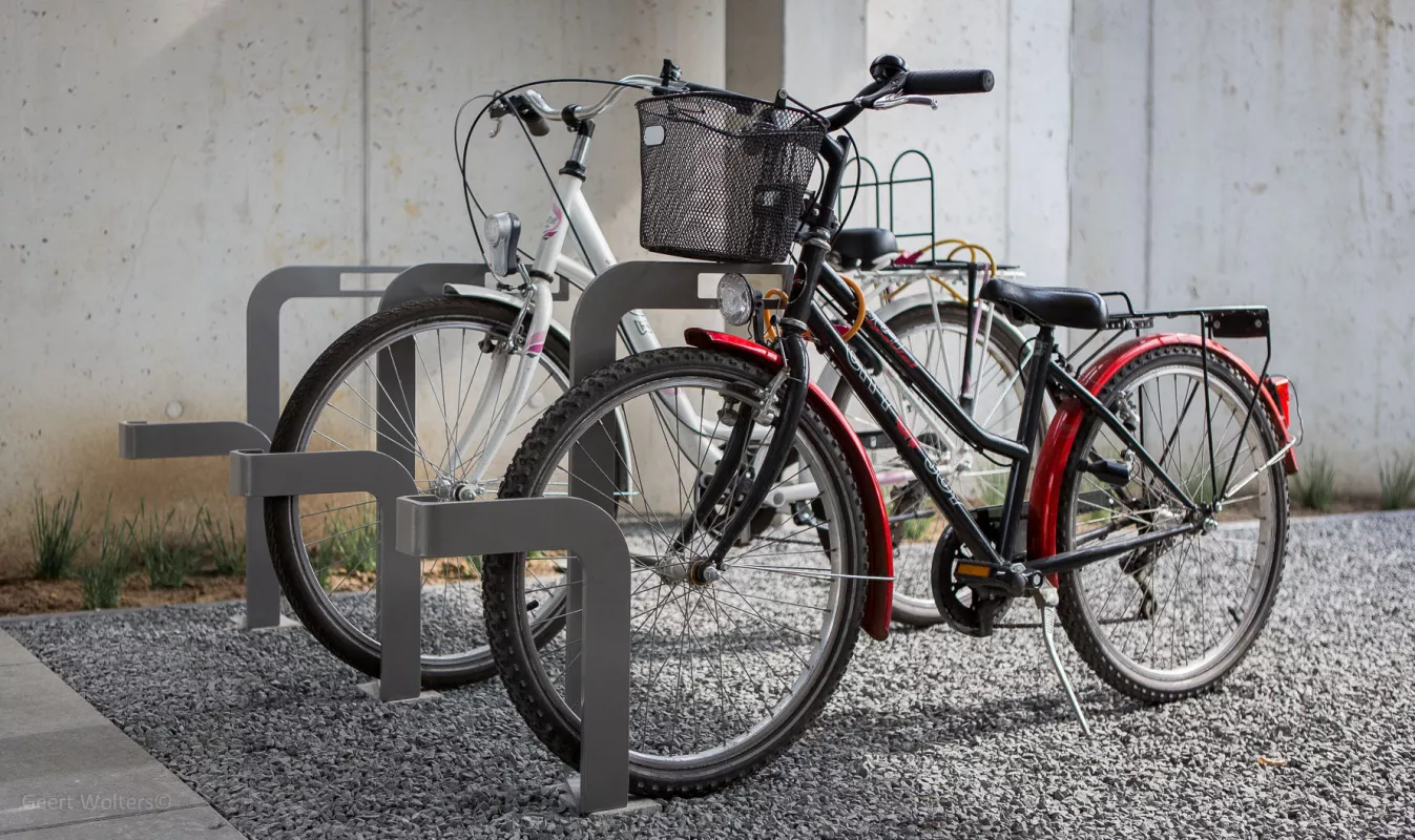 Panache Straatmeubilair Mobilier Urbain fietsrek Nola Ekeberg© râtelier à vélos