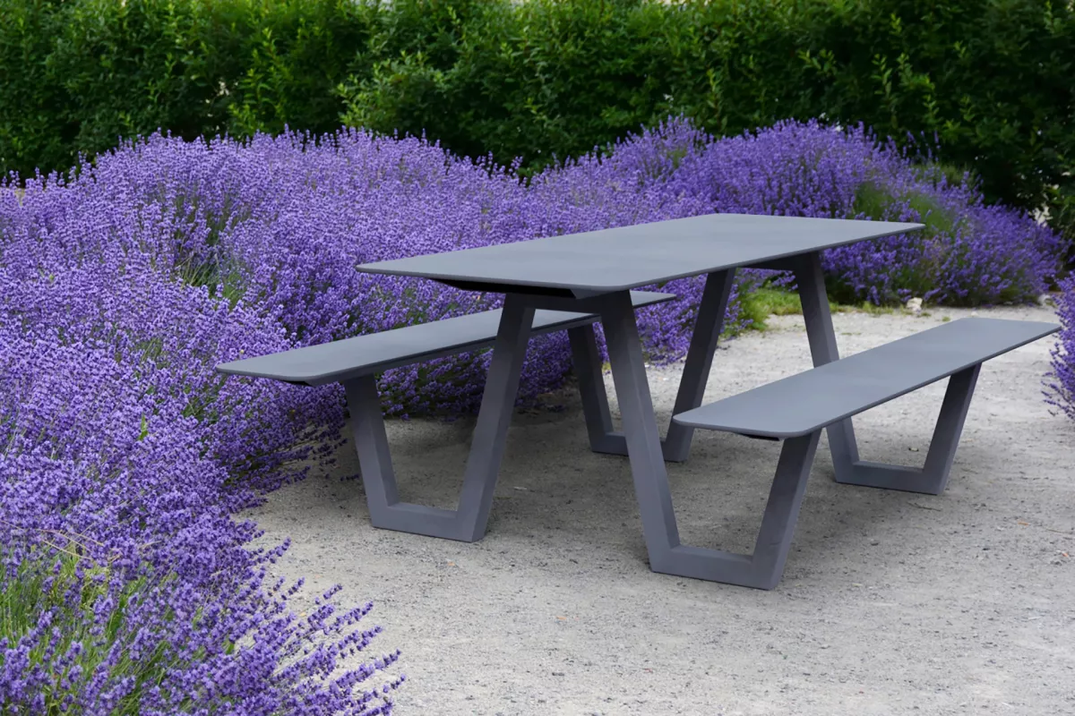 Panache Straatmeubilair Mobilier Urbain zitbank tafel banc table pique-nique Picnic HPL© of larikshout