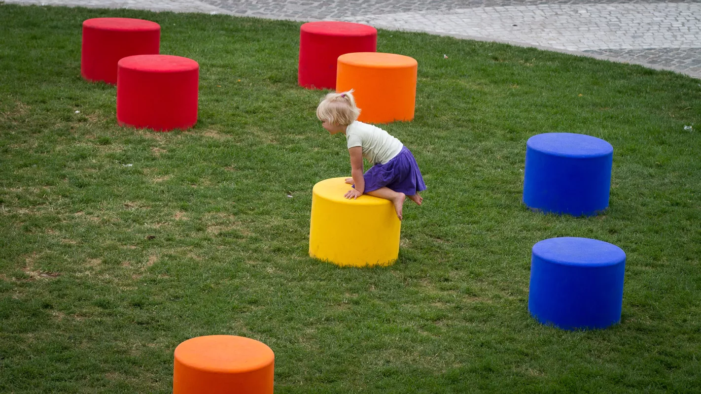 Panache Straatmeubilair Mobilier Urbain zitcilinder cilindre HopHop