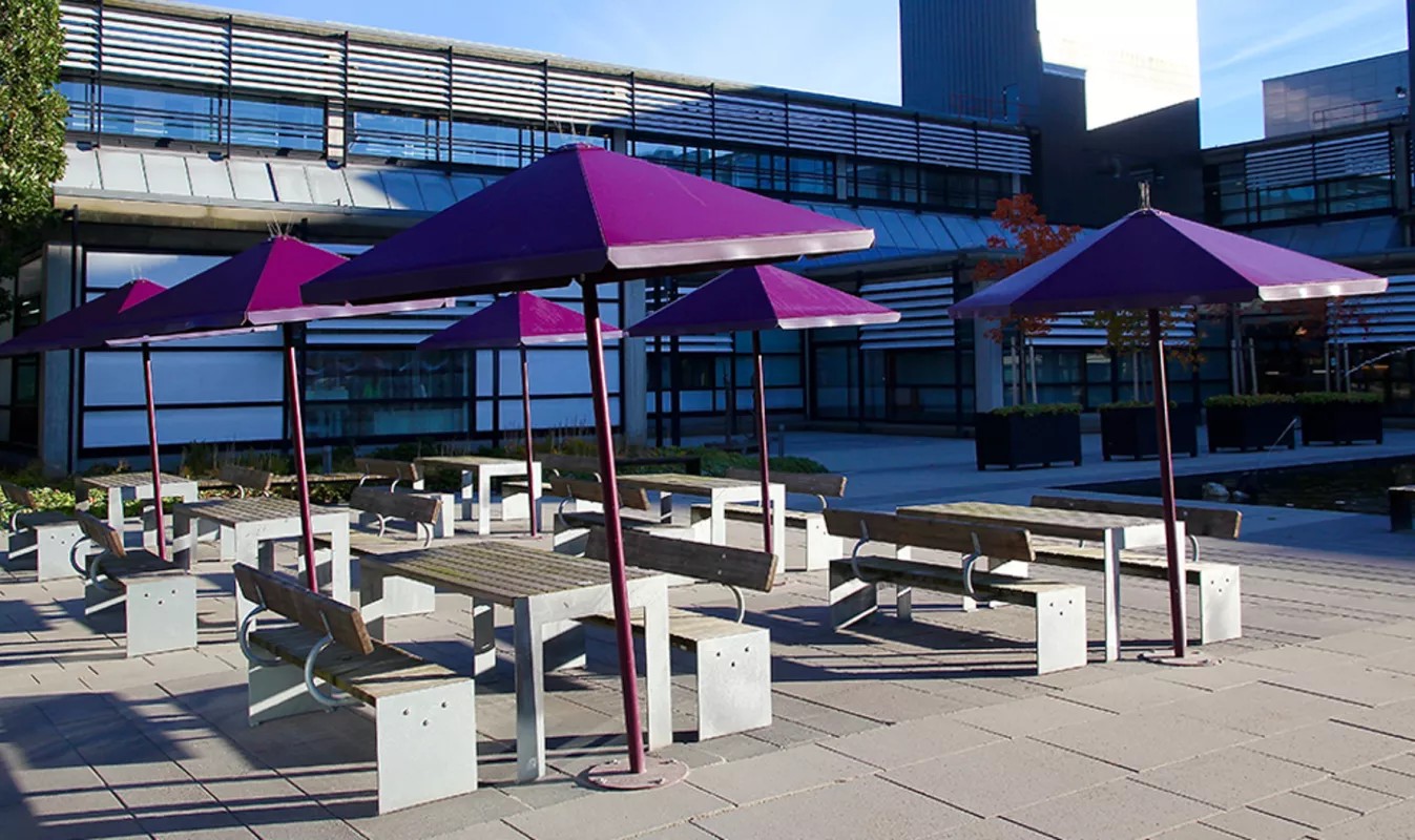 Panache Straatmeubilar - Mobilier Urbain - Parasol FOUR SEASONS© merk Nola