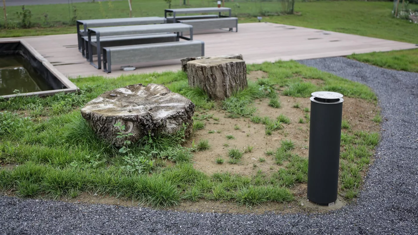 Panache Straatmeubilair Mobilier Urbain asbak cendrier M7©